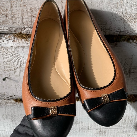 Coach Shoes - Gently used Coach flats
